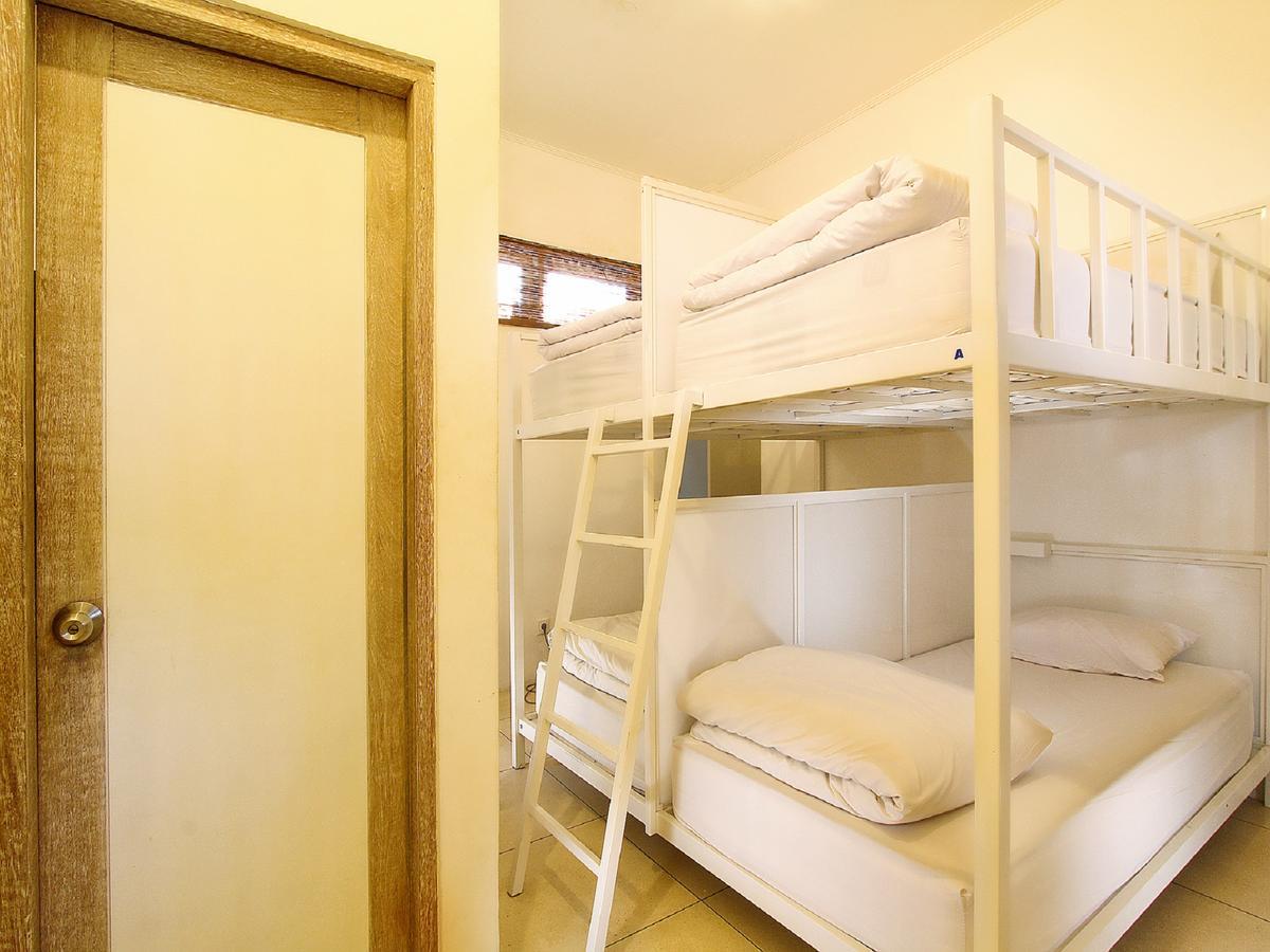 Hostel The Island Bali Seminyak